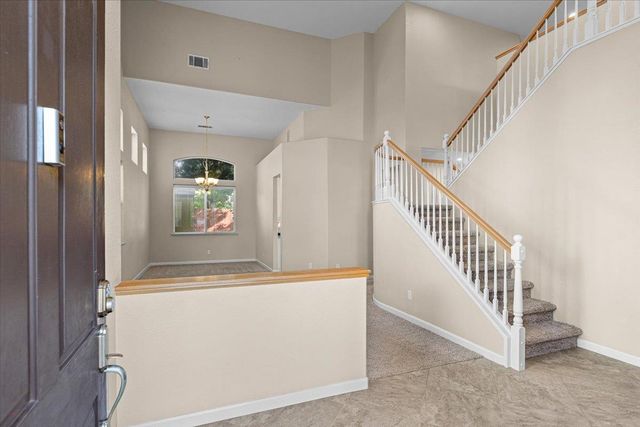 442 S Manley Rd, Ripon, CA 95366