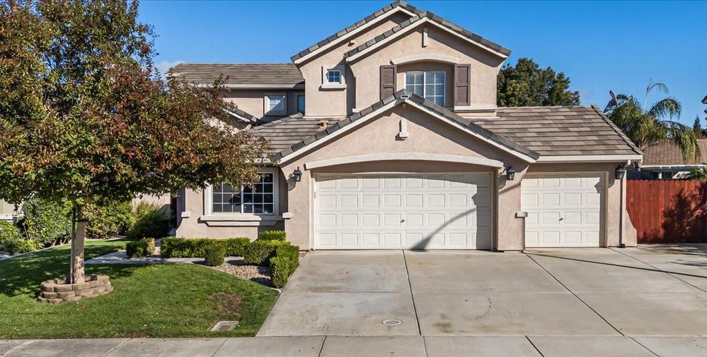 442 S Manley Rd, Ripon, CA 95366