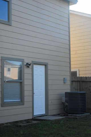 8127 Chancewood Lane, Humble, TX 77338