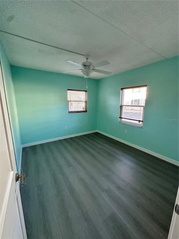 1153 RUE DES ROIS 1B, South Pasadena, FL 33707