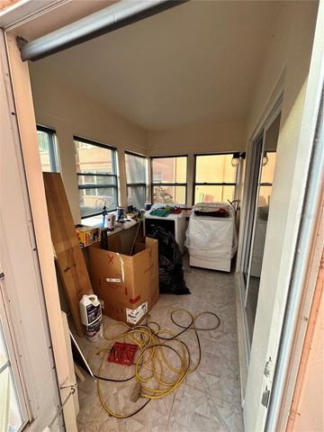 1153 RUE DES ROIS 1B, South Pasadena, FL 33707