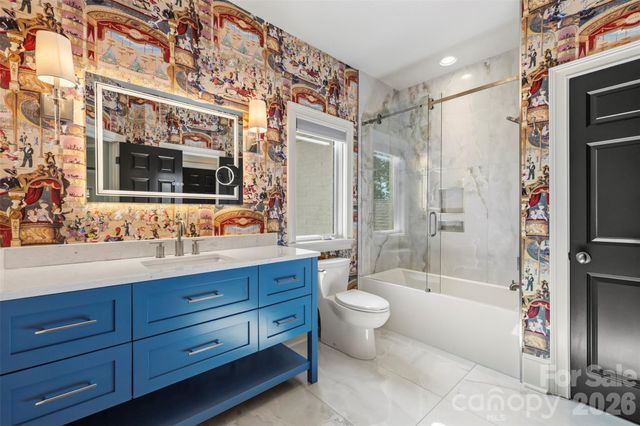 18407 Peninsula Cove Lane, Cornelius, NC 28031