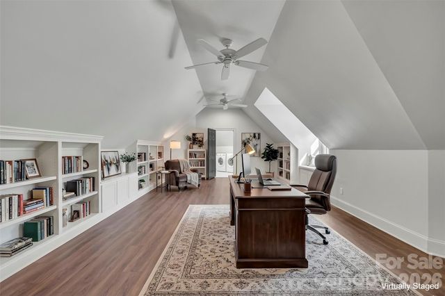 18407 Peninsula Cove Lane, Cornelius, NC 28031