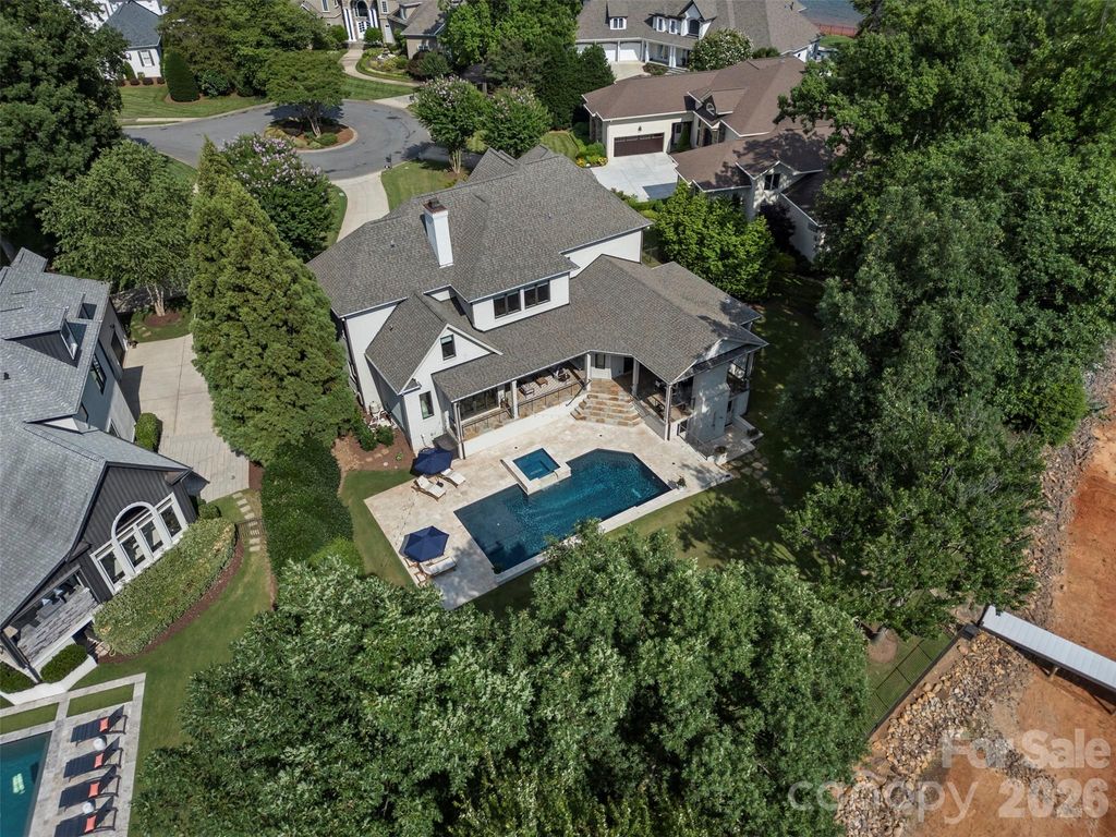18407 Peninsula Cove Lane, Cornelius, NC 28031