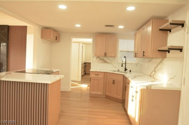 109 Hyacinth Lane, Las Vegas, NV 89107