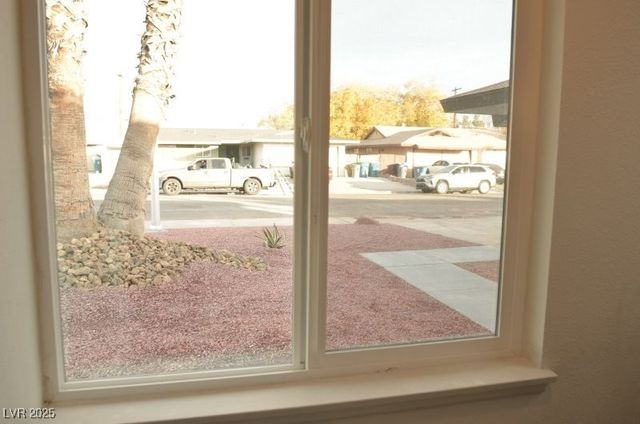 109 Hyacinth Lane, Las Vegas, NV 89107