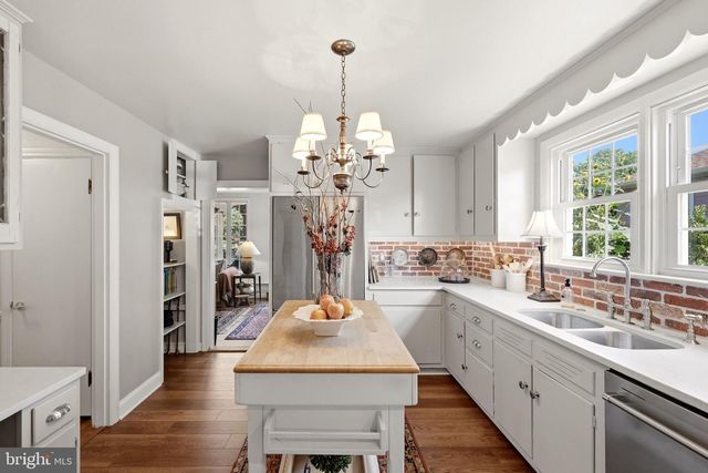1311 HANDLEY AVE, Winchester, VA 22601