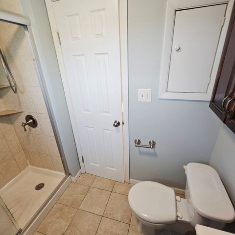 618 W Comstock Avenue, Elmhurst, IL 60126