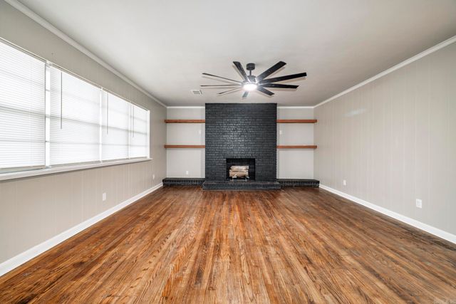 215 N 26Th St Street, Arkadelphia, AR 71923