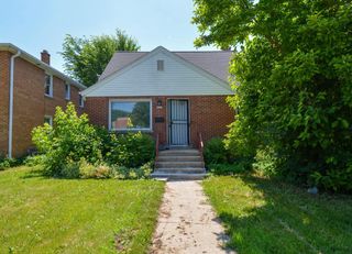 4623 W Fond Du Lac AVENUE, Milwaukee, WI 53216
