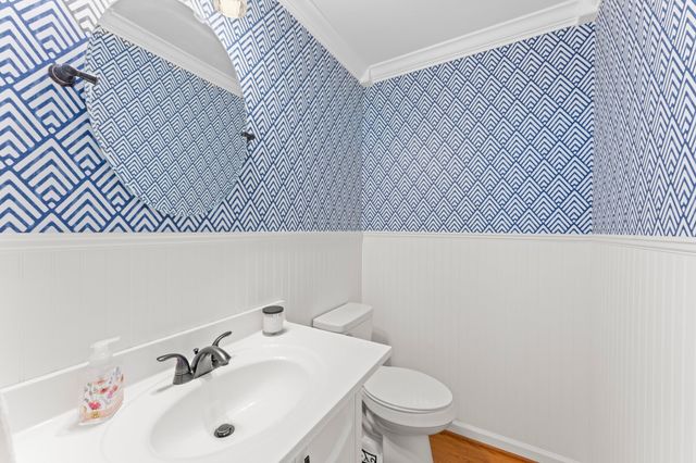 214 Kingsridge Blvd, Tullahoma, TN 37388