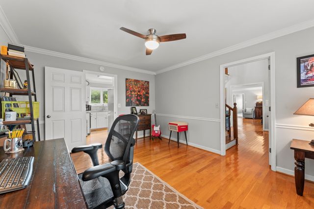 214 Kingsridge Blvd, Tullahoma, TN 37388