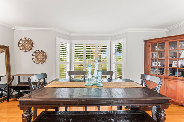 214 Kingsridge Blvd, Tullahoma, TN 37388