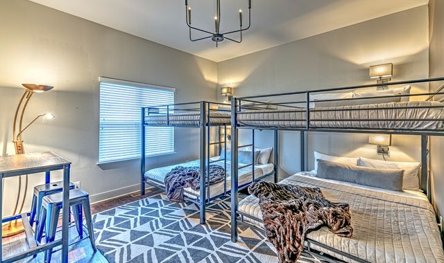 1008 11th Ave, S, Nashville, TN 37203