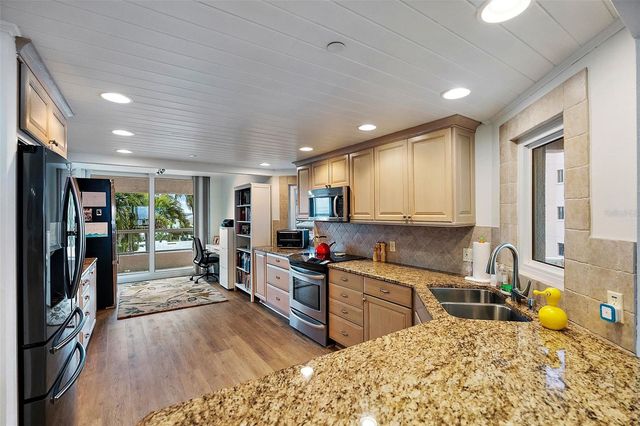 1310 GULF BOULEVARD 4-G, Clearwater, FL 33767