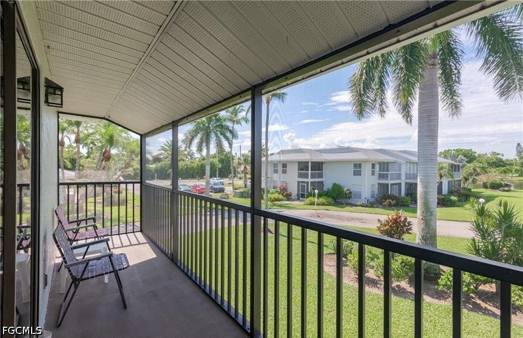 7105 Quail Run CT W 2, Fort Myers, FL 33908