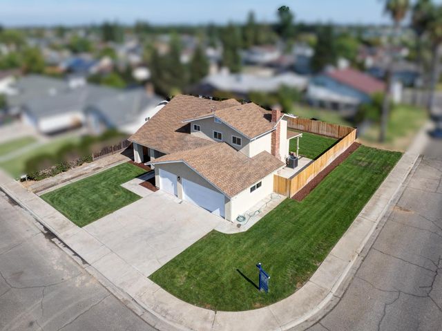 785 Fullerton Dr, Turlock, CA 95382