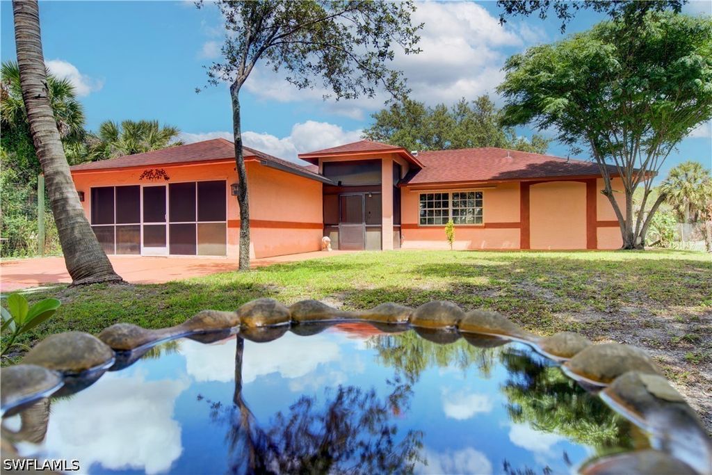 2631 2nd AVE SE, Naples, FL 34117