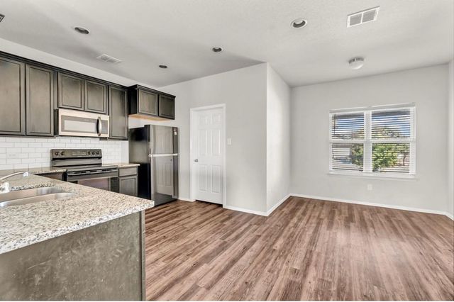 322 Franchi WAY, New Braunfels, TX 78130