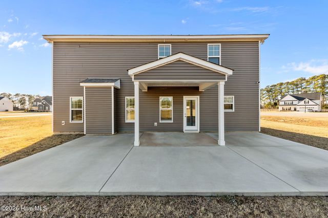 298 Turkey Trot Lane, Raeford, NC 28376