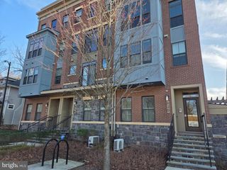 820 FERN PL NW #19-C, Washington, DC 20012
