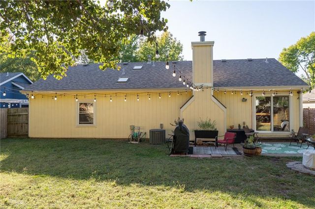 416 Eldridge Street, Lawrence, KS 66049