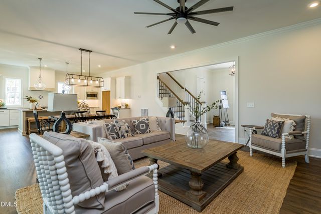 676 Mollie Mdw Drive, Zebulon, NC 27597