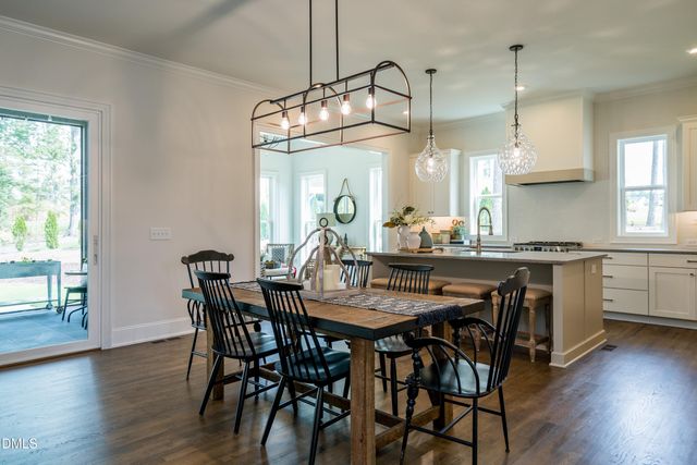 676 Mollie Mdw Drive, Zebulon, NC 27597