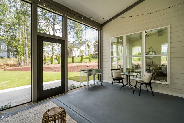 676 Mollie Mdw Drive, Zebulon, NC 27597