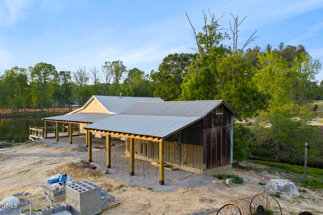 676 Mollie Mdw Drive, Zebulon, NC 27597