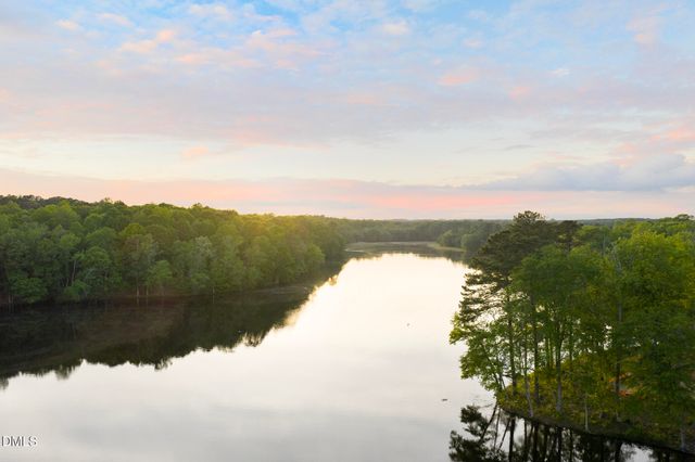 676 Mollie Mdw Drive, Zebulon, NC 27597