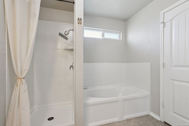 7426 Galileo Line, San Antonio, TX 78252