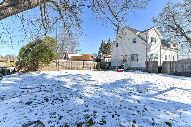 441 S Pine STREET, Burlington, WI 53105