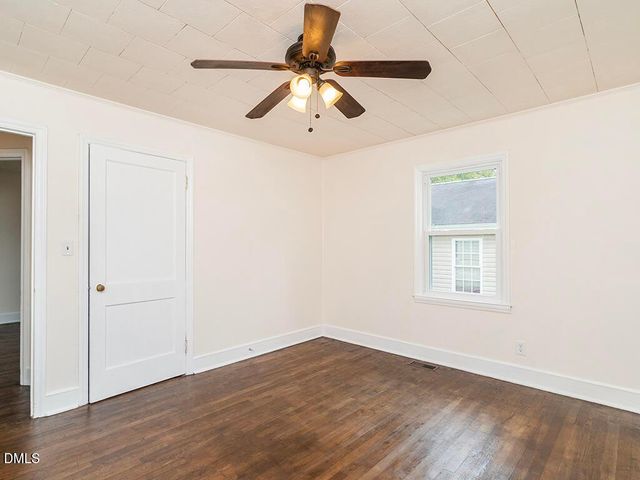 411 Lincoln Street, Burlington, NC 27217