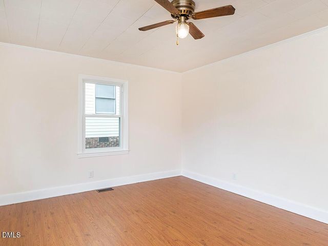 411 Lincoln Street, Burlington, NC 27217