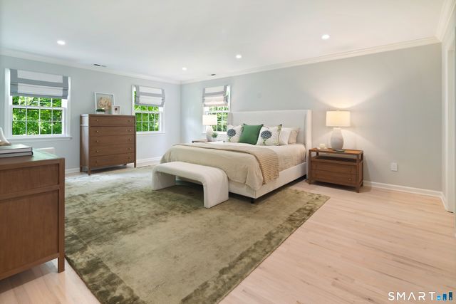 667 Carter Street, New Canaan, CT 06840