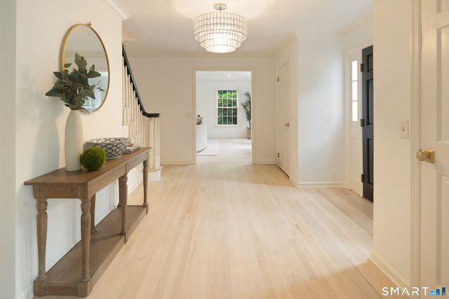 667 Carter Street, New Canaan, CT 06840