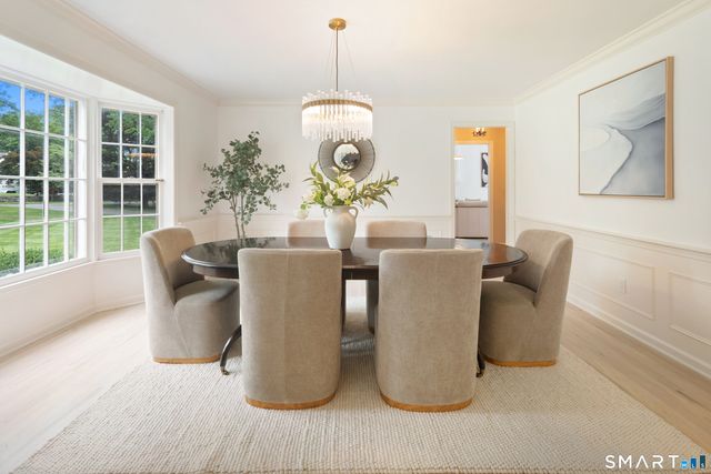 667 Carter Street, New Canaan, CT 06840