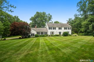667 Carter Street, New Canaan, CT 06840