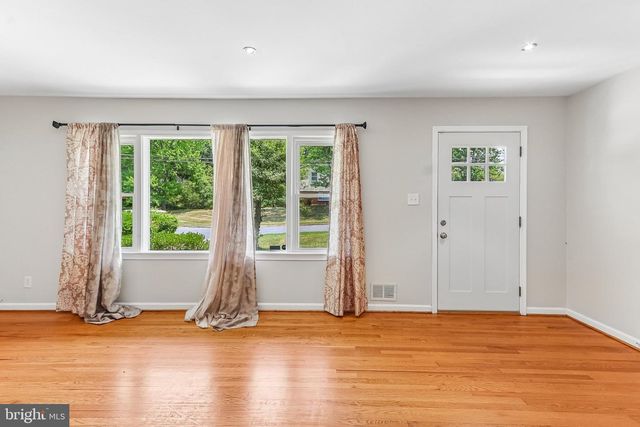 9203 WELLINGTON CT, Lanham, MD 20706
