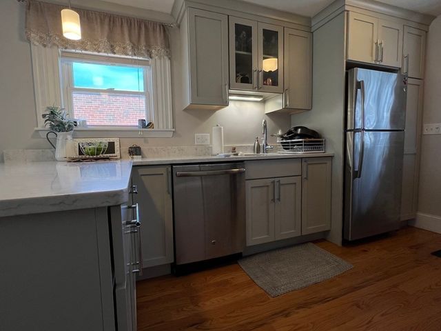 12 Alpine St 2, Somerville, MA 02144