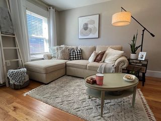 12 Alpine St 2, Somerville, MA 02144