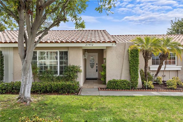 27952 CALLE CASAL, Mission Viejo, CA 92692