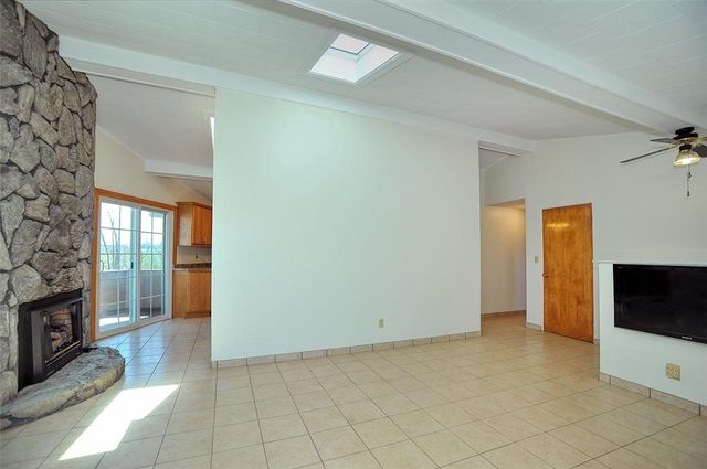 28 Dire Drive, Mt Pleasant Twp, PA 15340
