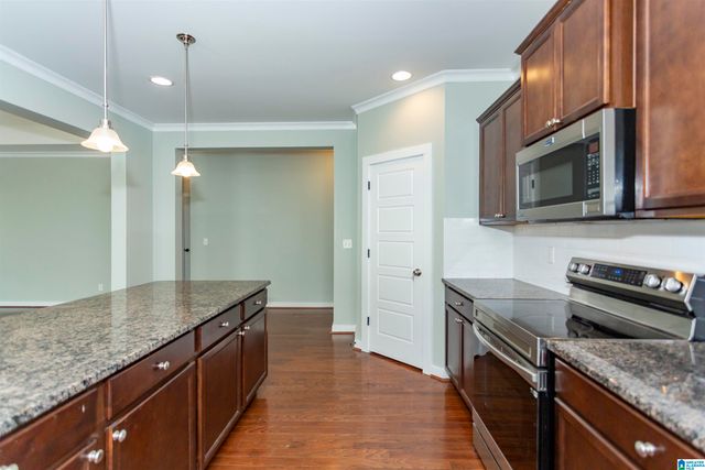 1130 OVERLOOK DRIVE, Trussville, AL 35173