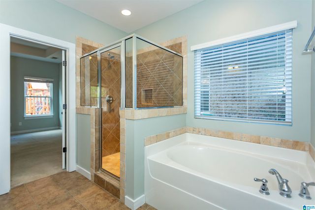 1130 OVERLOOK DRIVE, Trussville, AL 35173