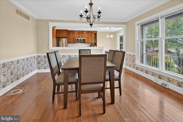 70 JOHN WHITE, Plainsboro, NJ 08536