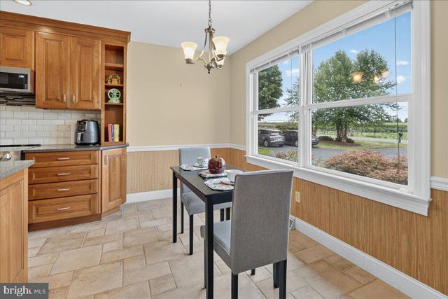 70 JOHN WHITE, Plainsboro, NJ 08536