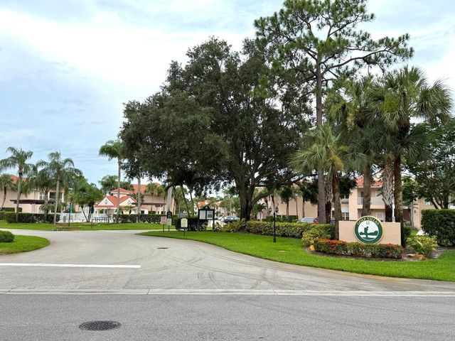 10071 Perfect Drive B, Port St. Lucie, FL 34986