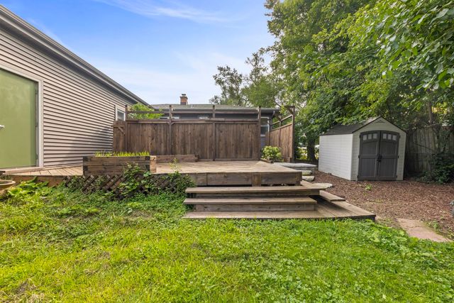 2N180 Mildred Avenue, Glen Ellyn, IL 60137